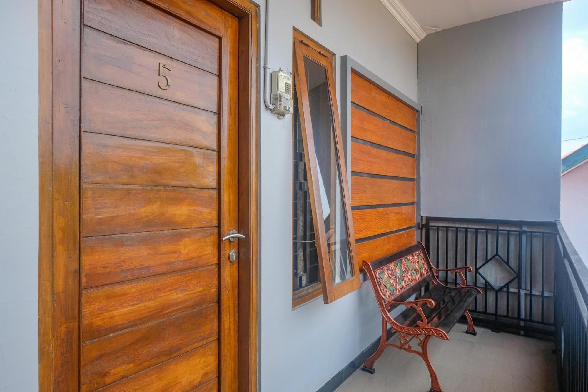 יוגיאקרטה Al Abror Homestay Mandala Krida Mitra Reddoorz מראה חיצוני תמונה