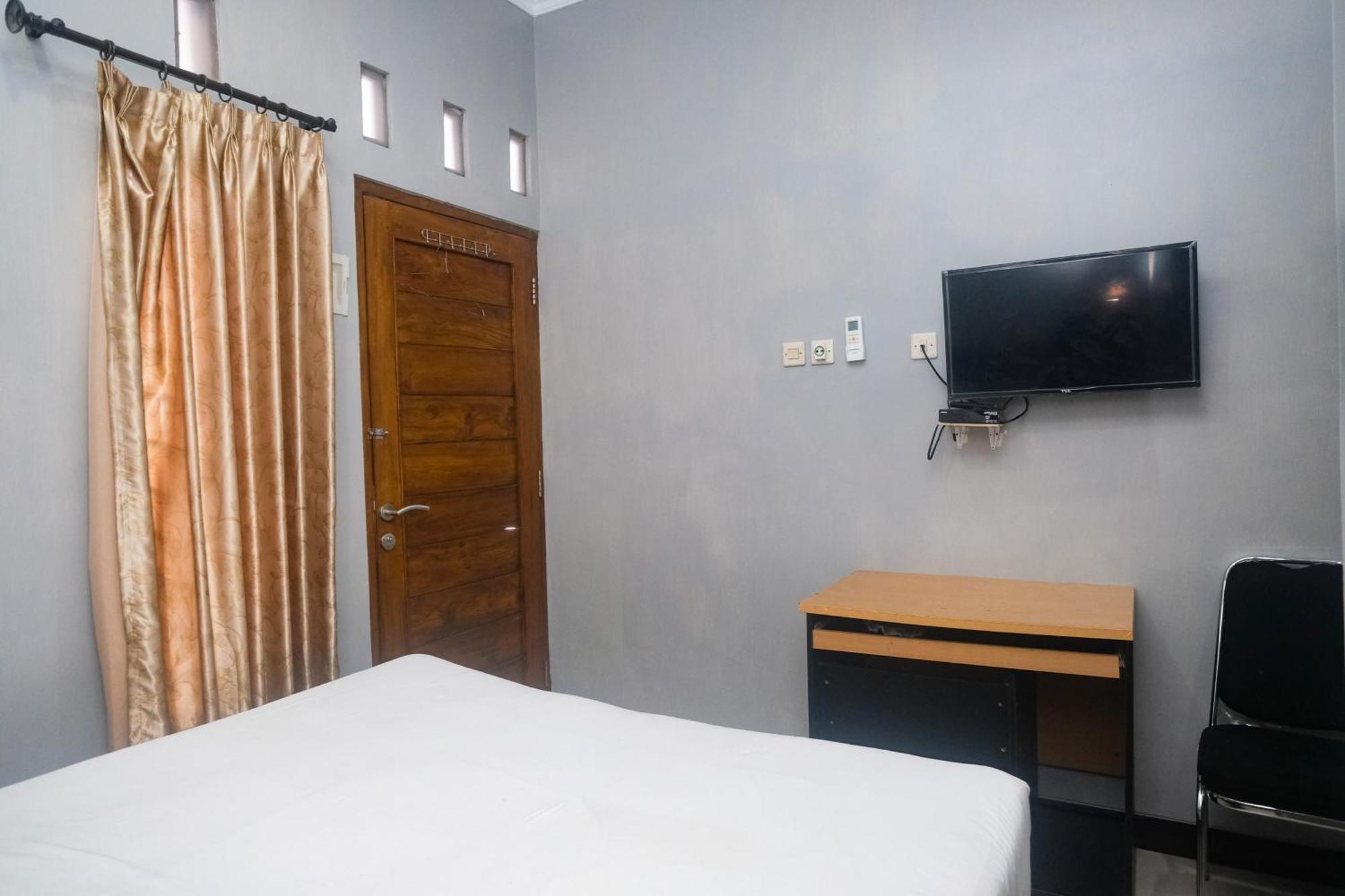 יוגיאקרטה Al Abror Homestay Mandala Krida Mitra Reddoorz מראה חיצוני תמונה